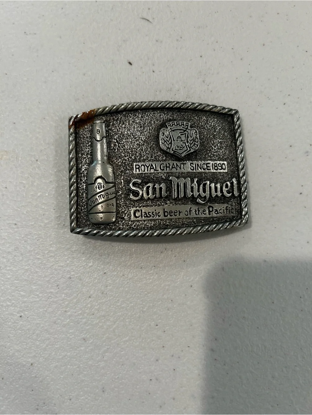 Vintage San Miguel Beer Belt Buckle Royal Grant Since 1890 Classic Beer Pacific